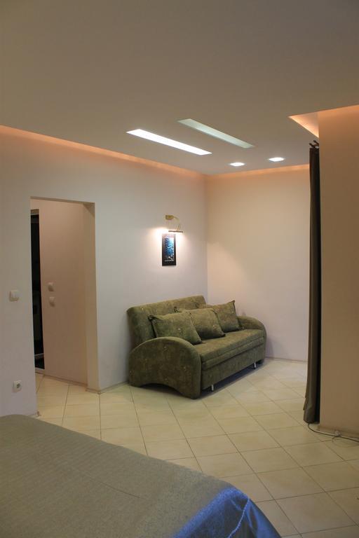 Stela Guest House Tsarevo Habitación foto