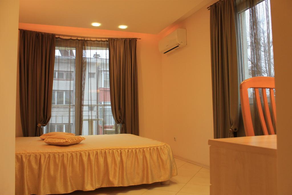 Stela Guest House Tsarevo Habitación foto