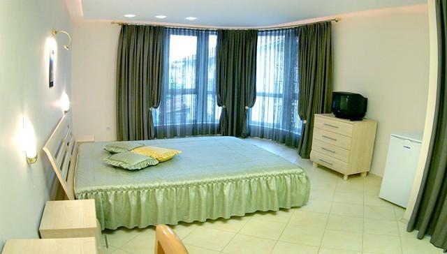 Stela Guest House Tsarevo Habitación foto